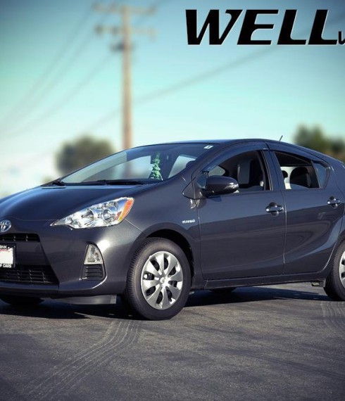Дефлекторы окон ветровики для Toyota Prius 2012-2016 фото