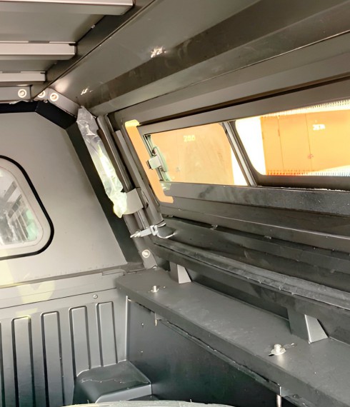 Кунг Toyota Tacoma 2016+ AR Design фото