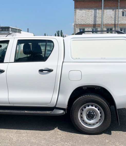 Кунг Toyota Hilux 2015+ Aeroklas Generation-A с глухими стеклами фото