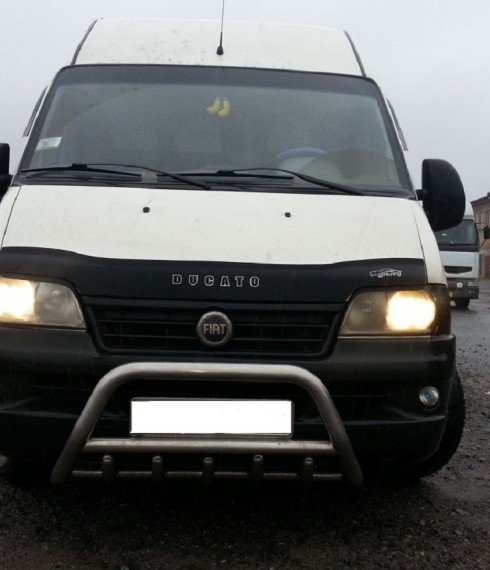 Кенгурятник низкий с грилем на Peugeot Boxer 2000-2007 фото