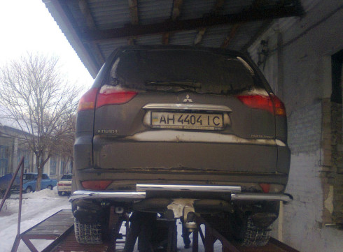Защита заднего бампера для Mitsubishi Pajero Sport 08-16 Чайка от Tamsan фото