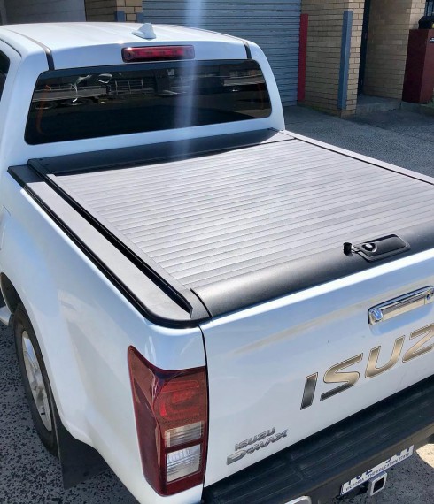 Ролета кузова Isuzu D-Max 2012+ AR Design model R3 фото