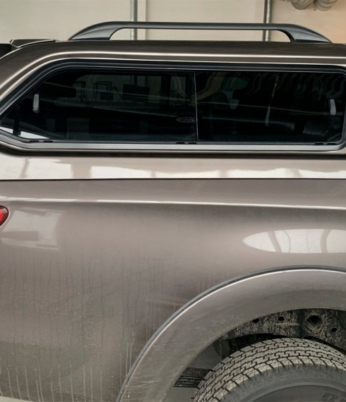 Кунг Mitsubishi L200 2019+ Aeroklas с раздвижными стеклами фото
