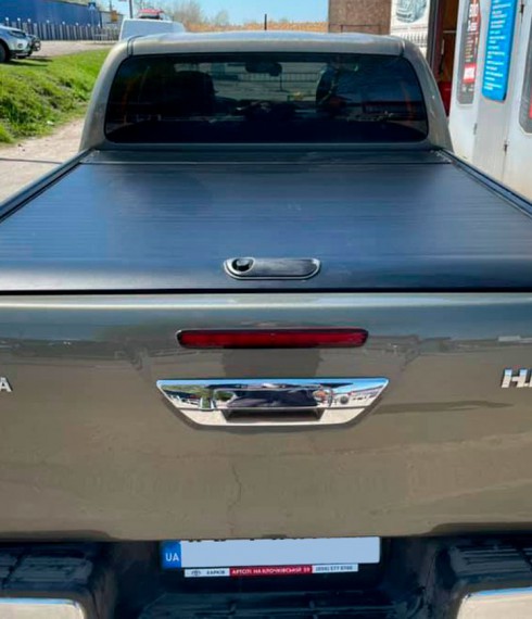 Ролета кузова Toyota Hilux 2015+ AR Design model R1 фото