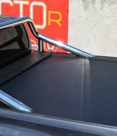 Ролета кузова Toyota Hilux 2015+ Roll-N-Lock фото