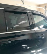 Дефлекторы окон ветровики для GMC Yukon 2015-2020 фото