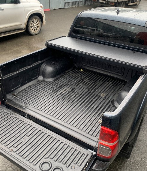 Крышка кузова из трех секций Toyota Hilux 2005-2015 AR Design фото