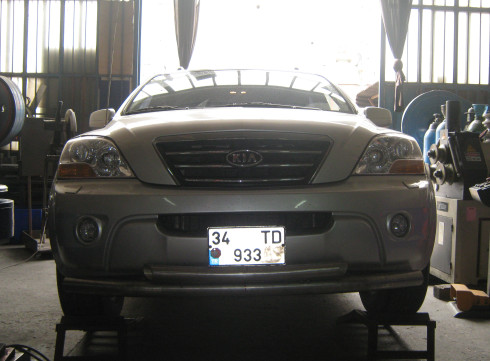 Защита переднего бампера для KIA Sorento 02-09 труба двойная от Tamsan фото
