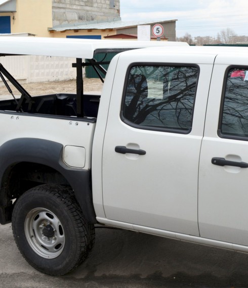 Крышка кузова Aeroklas Mazda BT-50 2006-2012 с электромоторами фото