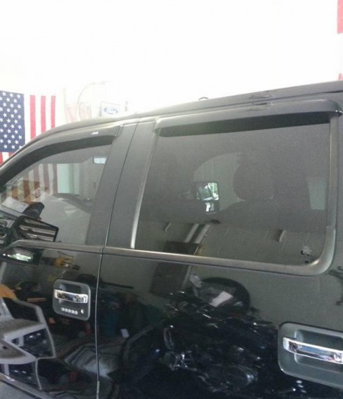 Дефлекторы окон ветровики AVS для Ford F-150 2009-2014 фото