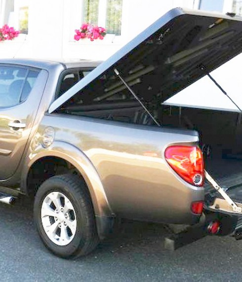Крышка кузова Mitsubishi L200 2012-2015 Long Bed Aeroklas model Speed фото
