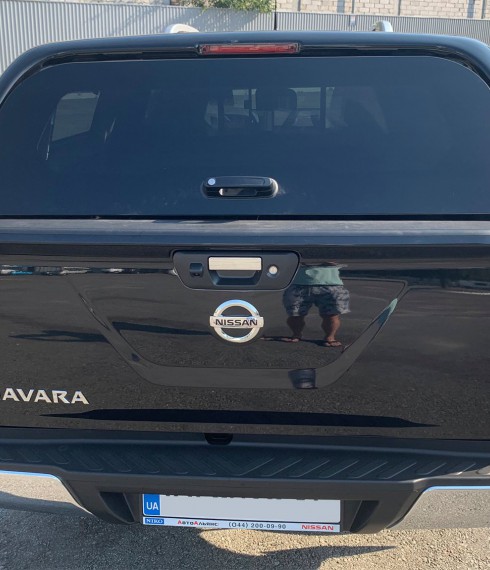 Кунг  Nissan Navara 2019+ Aeroklas с окнами на проветривание фото