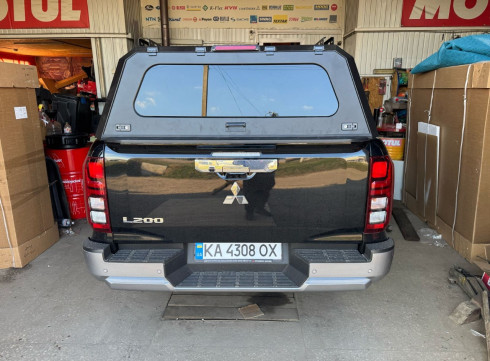 Кунг для Mitsubishi L200 2024+ алюминиевый с окнами фото