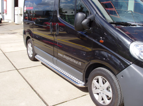 Подножки для Nissan NV300 2016-2021 порог листом от Tamsan фото