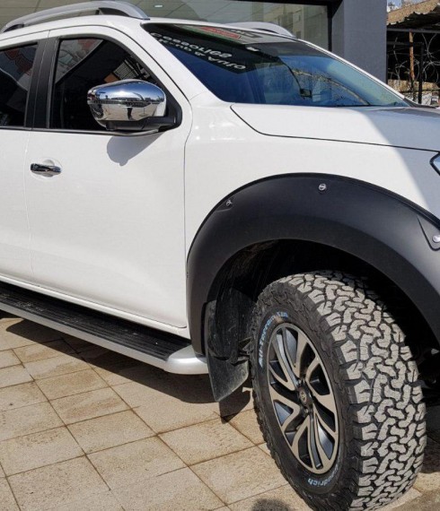 Накладки на арки (с болтами) для Nissan Navara 2015+ Safari M1 фото