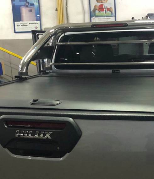 Ролета кузова Toyota Hilux 2015+ AR Design model R1 фото