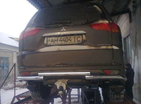 Защита заднего бампера для Mitsubishi Pajero Sport 08-16 Чайка от Tamsan фото