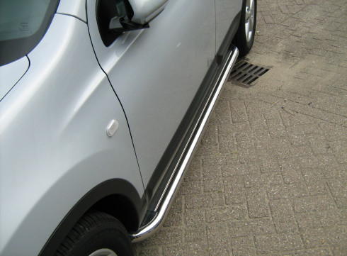 Подножки для Nissan Qashqai+2 порог листом 2008-2014 от Tamsan фото