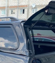 Кунг Toyota Hilux 2015+ Aeroklas Generation-A с окнами вверх фото