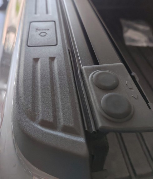 Ролета кузова Ford Ranger 2023+ Aeroklas Roller Lid фото
