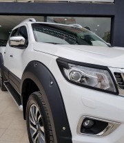 Накладки на арки (с болтами) для Nissan Navara 2015+ Safari M1 фото