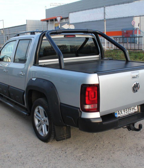 Ролета на Volkswagen Amarok 2016+ под Oem Roll-Bar Arline фото