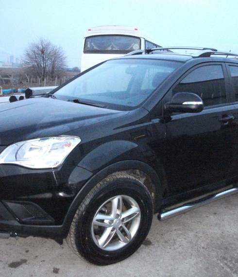 Пороги труба с проступью на SsangYong  Korando нерж. фото