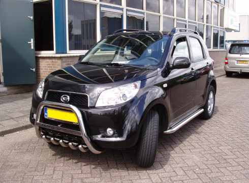 Подножки для Daihatsu Terios 06-13 фото