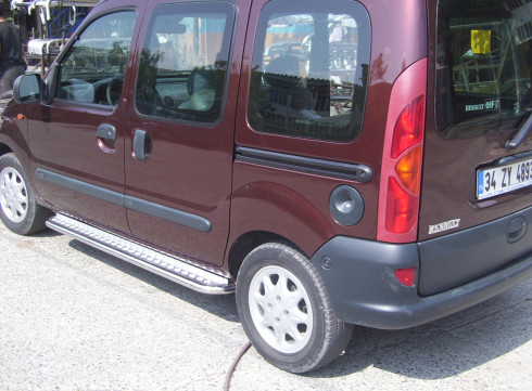 Подножки для Nissan Kubistar 98-10 порог листом от Tamsan фото