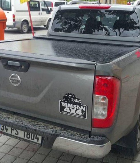 Ролета на Nissan Navara 2015+ Arline фото