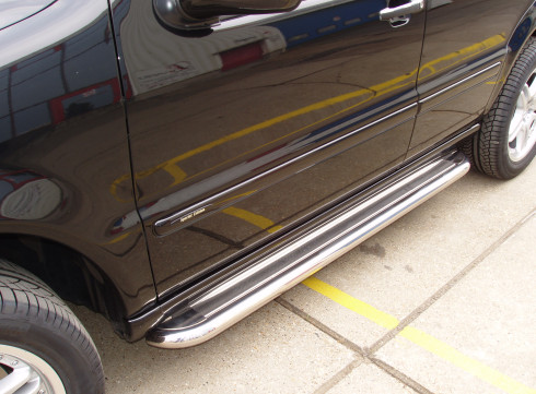 Подножки для MERCEDES-BENZ ML W 163 97-05 порог листом от Tamsan фото