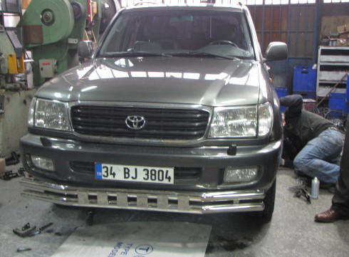 Защита переднего бампера для LEXUS GX 98-07 Graunder от Tamsan фото