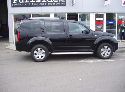 Подножки для Nissan Pathfinder 2005-2014 порог листом от Tamsan фото