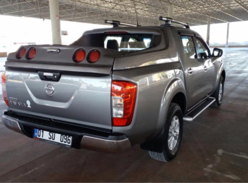 Рейлинги для пикапа Nissan NP300-Navara 2015+ от Tamsan фото