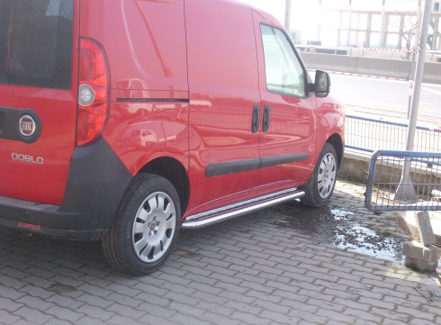 Подножки для Opel Combo 2011-2018 порог листом фото