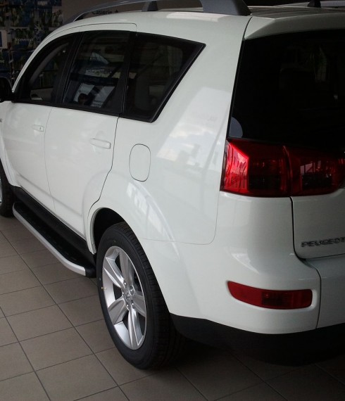 Пороги на Peugeot 4007 Элегант фото