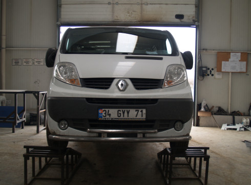 Защита переднего бампера для Nissan Primastar 2002-2015 труба двойная от Tamsan фото