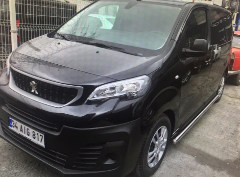 Подножки для Peugeot Expert / Traveller 2017+ порог труба фото