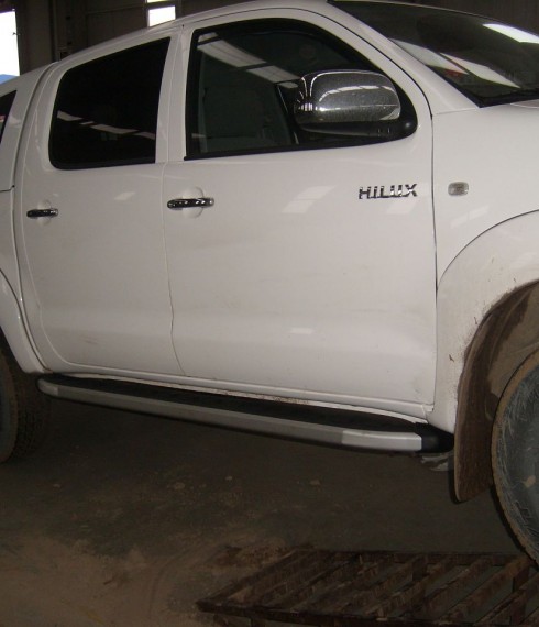 Пороги на Toyota Hilux TAMSAN Элегант алюминий фото