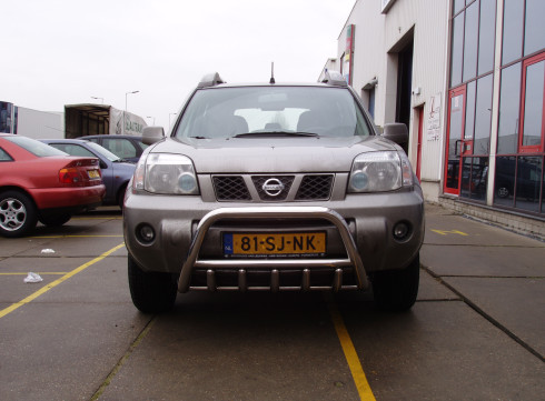 Кенгурятник для Nissan X-Trail 2001-2007 фото