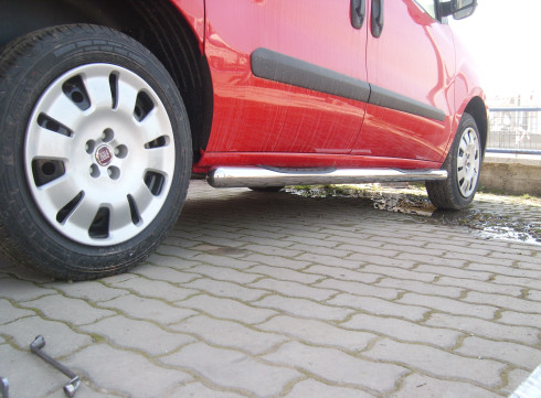 Подножки для Opel Combo 2011-2018 порог трубой фото