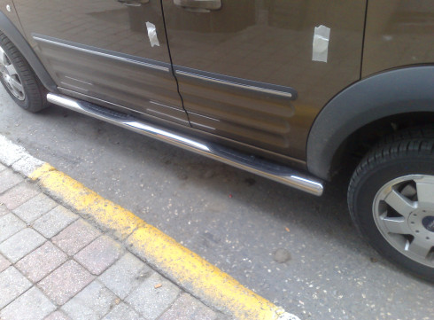 Подножки для Ford Connect 02-14 порог труба от Tamsan фото