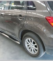 Пороги труба с проступью на Peugeot 4008 фото