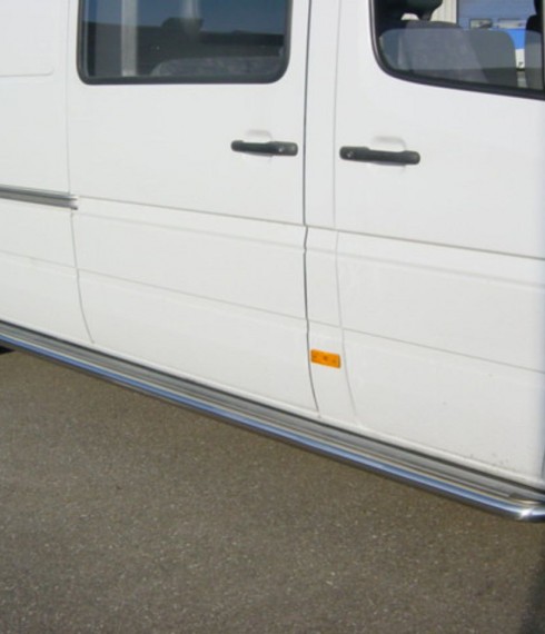 Пороги с листом (площадка) на Volkswagen LT фото