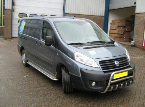 Подножки для Fiat Scudo 07+ листом от Tamsan фото