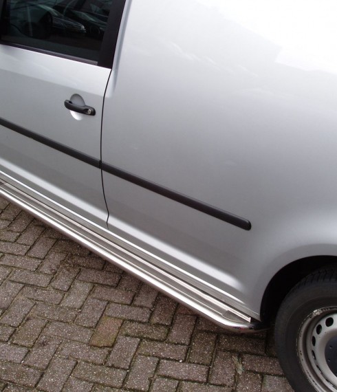 Пороги с листом (площадка) на Volkswagen Caddy 2004-2010 TAMSAN фото