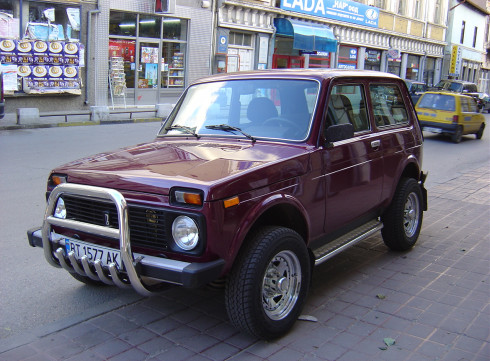 Подножки для LADA Niva порог листом от Tamsan фото