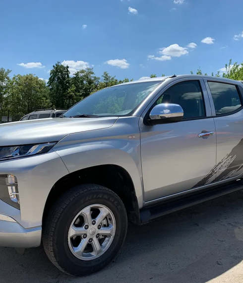 Кунг на Mitsubishi L200 2015-2024 Fixed Glass фото