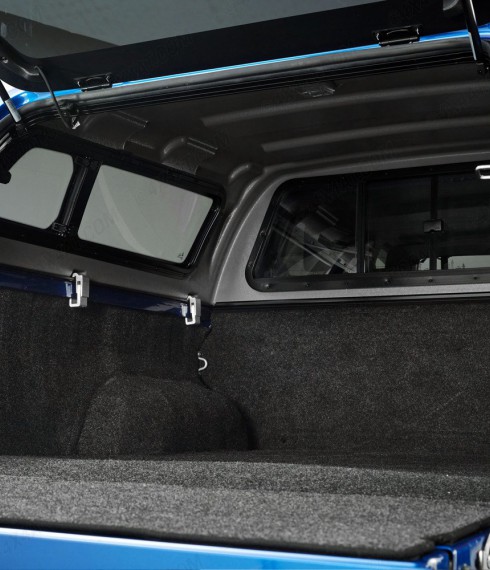 Ковровое покрытие кузова Bedrug для Toyota Hilux 2015+ фото