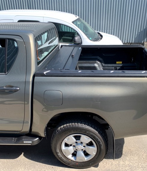 Ролета кузова Toyota Hilux 2015+ Aeroklas фото